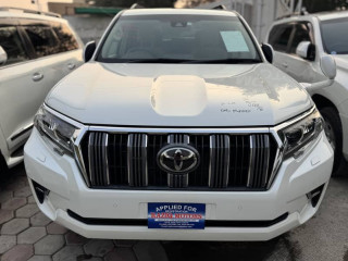 toyota-prado-model-2020-import-2025