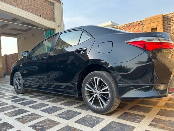 toyota-corolla-altis-special-edition-2022-model-total-geniune-big-7