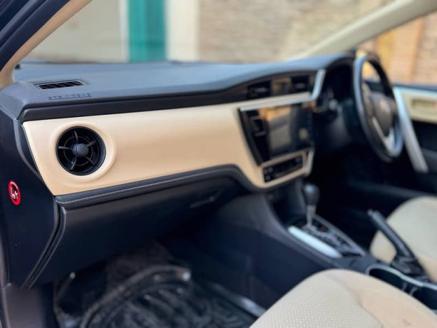 toyota-corolla-altis-special-edition-2022-model-total-geniune-big-9