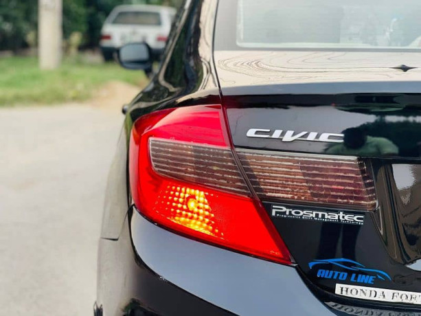 honda-civic-vti-oriel-prosmatec-2013-big-7