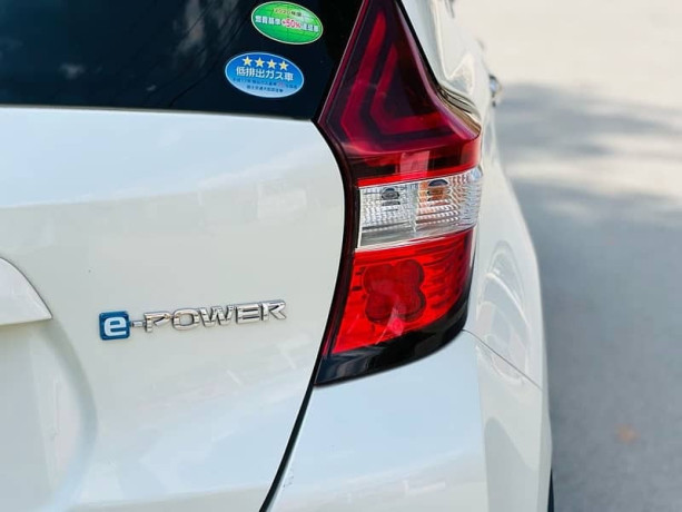 nissan-note-e-power-20202022-big-4