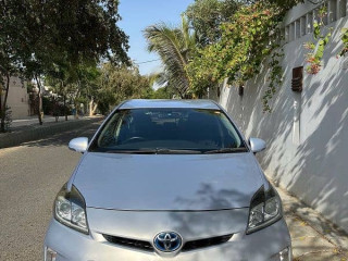 toyota-prius-s-push-model-20152018