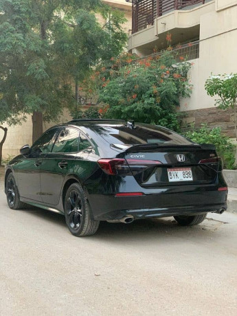 honda-civic-rs-turbo-15-model-2023-big-6