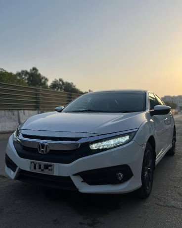 honda-civic-vti-oriel-prosmatec-ug-2020-white-100-original-condition-big-7