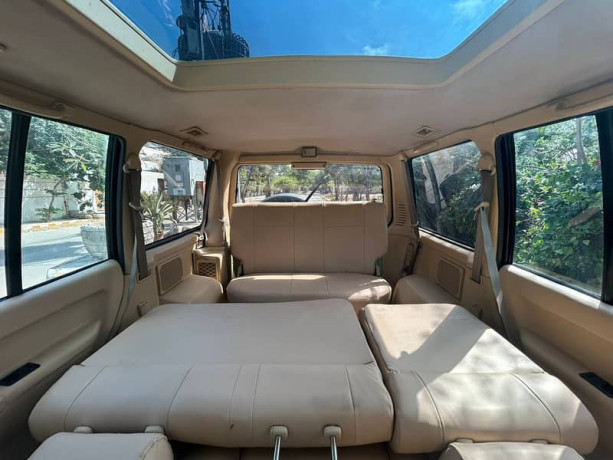 mitsubishi-pajero-1994-big-14