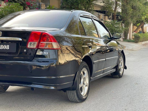 honda-civic-exi-2005-big-10