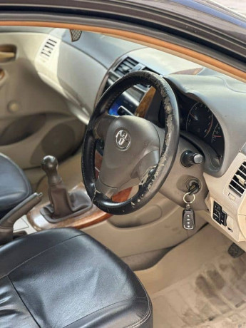 toyota-corolla-xli-2009-big-10