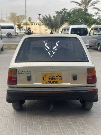 daihatsu-charade-1984-big-9