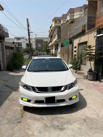 honda-civic-oriel-big-0