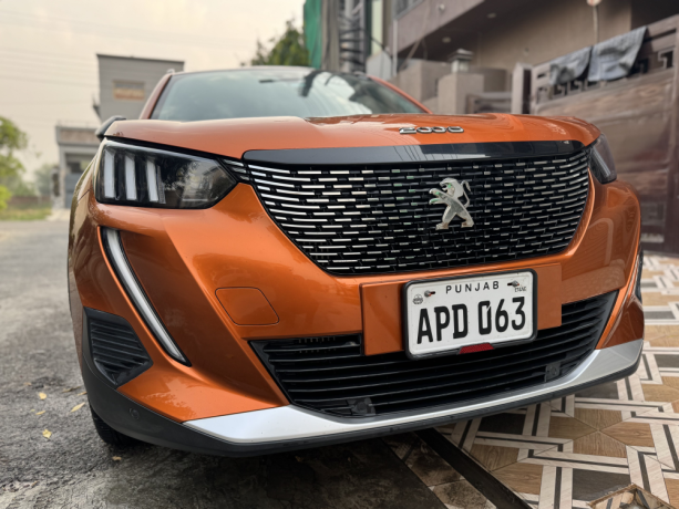peugeot-2008-allure-big-1