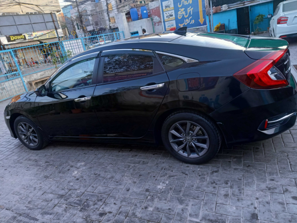 honda-civic-oriel-big-5
