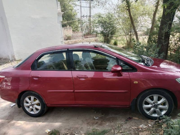 honda-city-ivtec-2007-big-1
