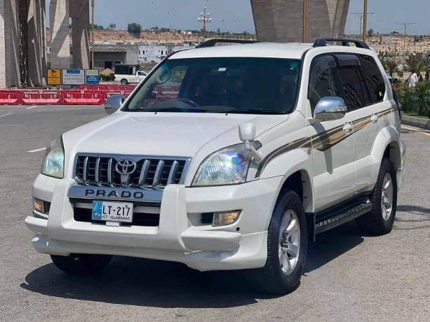 toyota-prado-2002-tz-big-2