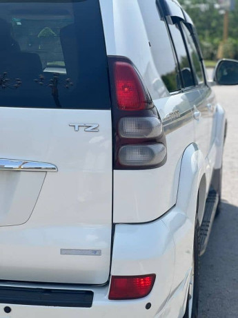 toyota-prado-2002-tz-big-13