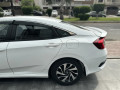 honda-civic-oriel-18-i-vtec-cvt-2018-small-3