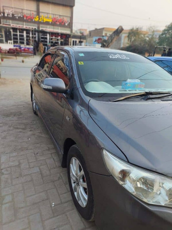 toyota-corolla-altis-2011-full-option-sr-big-4