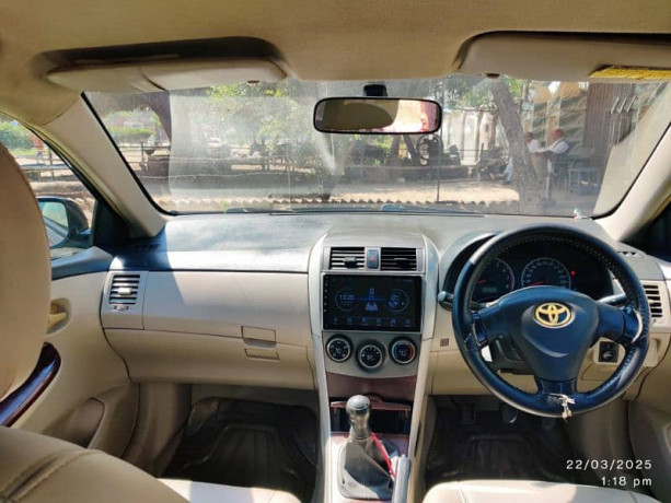 toyota-corolla-gli-2014-big-5