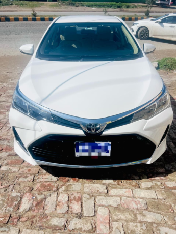 toyota-altis-2021-model-big-0