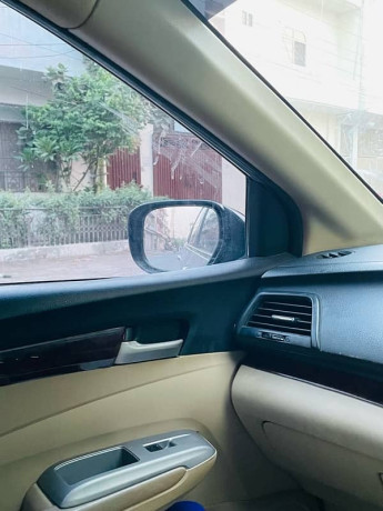 title-honda-city-aspire-15-20192020-big-7