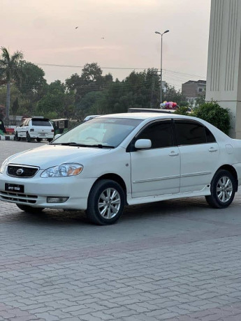 toyota-corolla-20-d-2004-big-0