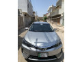 toyota-corolla-gli-201819-small-0