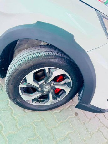 honda-br-v-2020-big-9