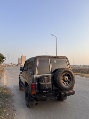toyota-land-cruiser-rkr-1989-big-1