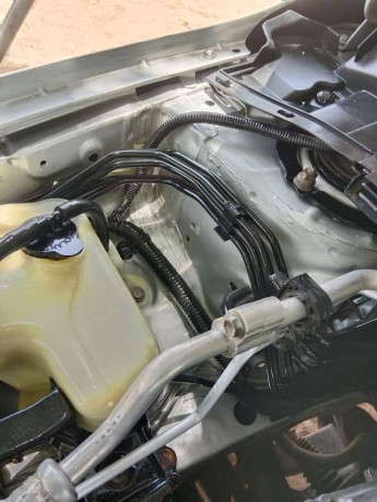 lush-condition-toyota-corolla-gli-2011-big-9