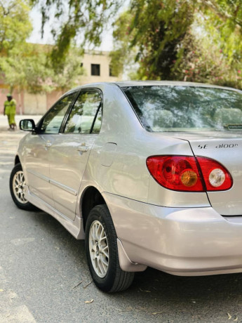 corolla-se-saloon-automatic-big-5