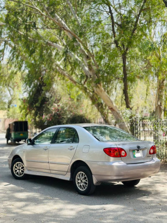corolla-se-saloon-automatic-big-3