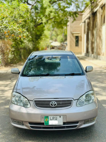 corolla-se-saloon-automatic-big-6