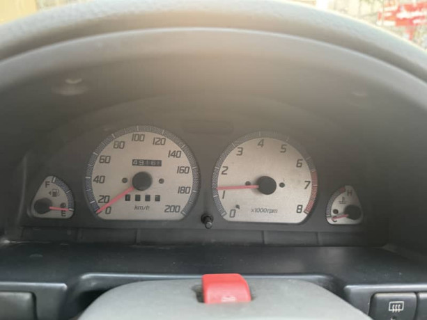 suzuki-cultus-2003-vxr-big-19