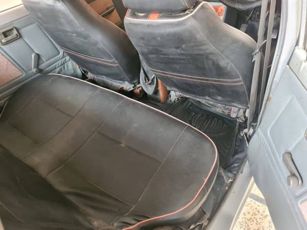 suzuki-mehran-vxr-2015-big-5