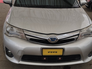 toyota-fielder-hybrid-2015