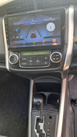 toyota-fielder-hybrid-2015-big-5