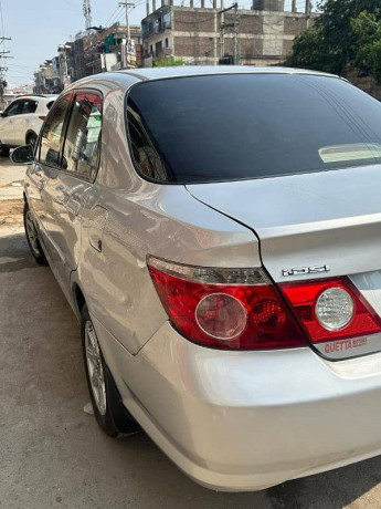 honda-city-idsi-2008-big-11