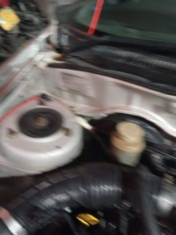 suzuki-baleno-2005-big-16