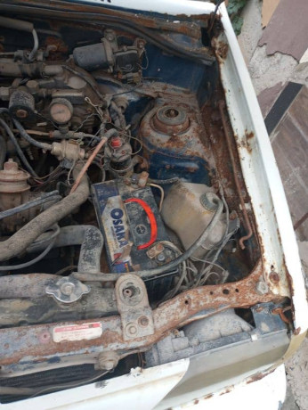 kia-classic-2001-big-5