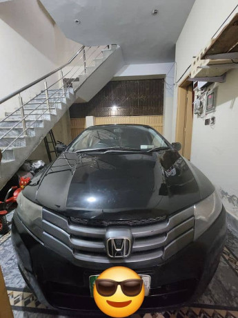 honda-city-ivtec-2010-big-0