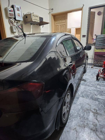 honda-city-ivtec-2010-big-5