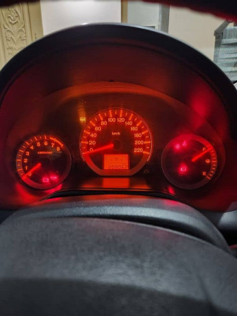 honda-city-ivtec-2010-big-8