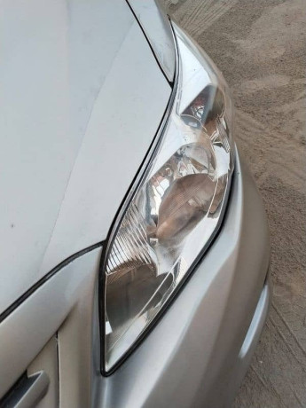 toyota-corolla-gli-2013-big-19