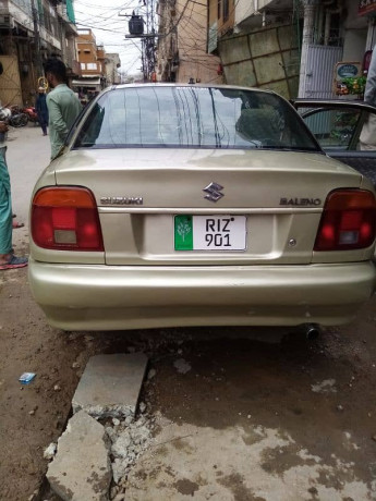 suzuki-baleno-2003-big-3