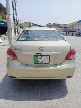 toyota-belta-2007-big-7