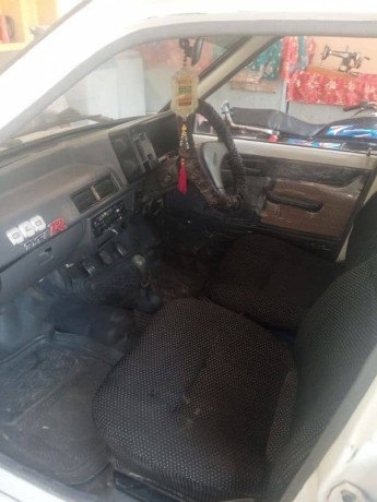 suzuki-mehran-vx-2011-big-18