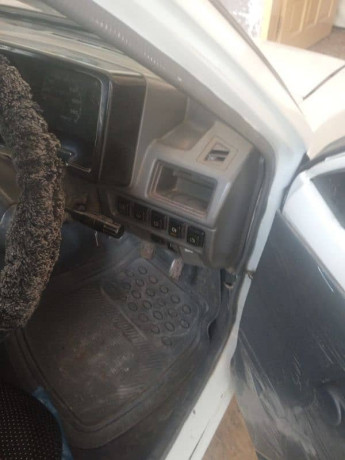 suzuki-mehran-vx-2011-big-3