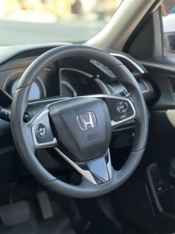 honda-civic-oriel-18-2021-full-option-ug-big-7
