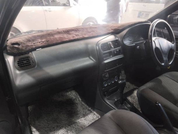 mazda-323-1995-big-3
