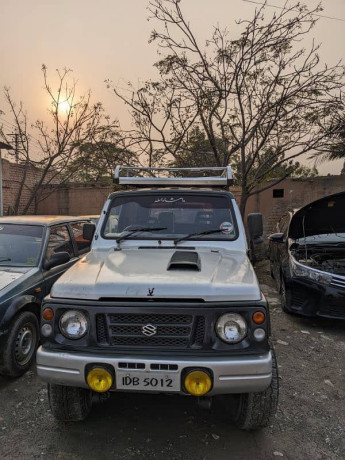 suzuki-jimny-sierra-1996-big-1