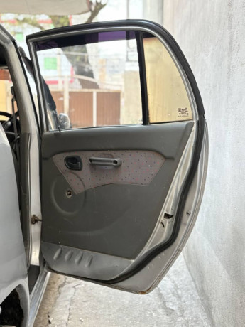 hyundai-santro-cluv-gv-2005-big-14